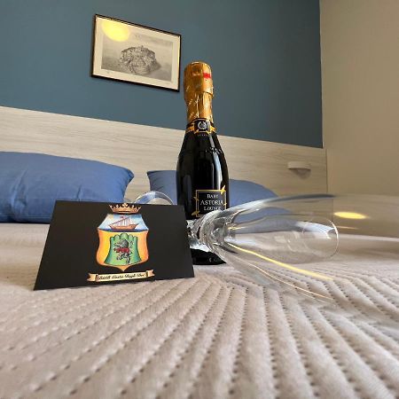 B&B Costa Degli Dei Тропея Экстерьер фото