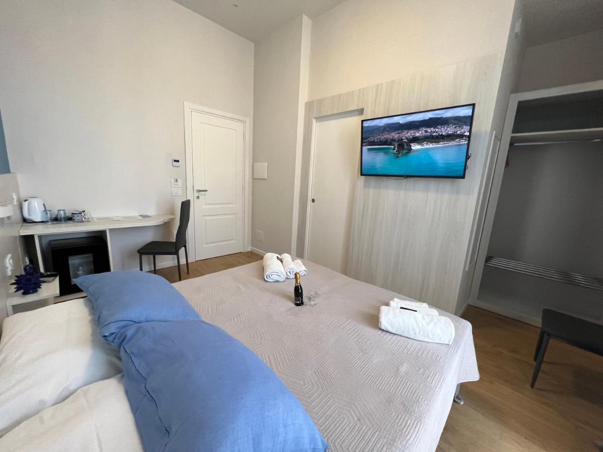 B&B Costa Degli Dei Тропея Экстерьер фото